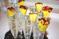 pineapple-sparkling-water